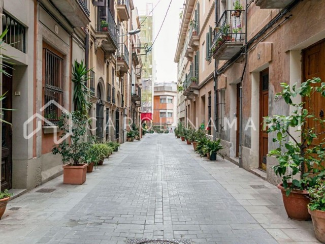 Piso con balcón en alquiler en Sarrià, Barcelona