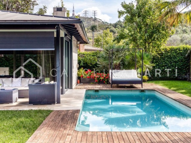Gran casa familiar con piscina en venta en La Miranda, Sant Just Desvern