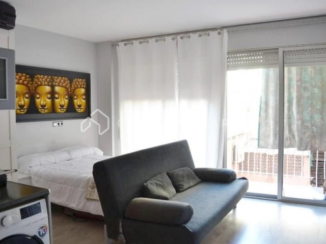 Apartment for rent on Calle de València