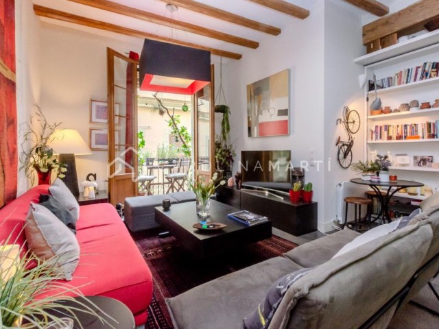 Acogedor piso luminoso con terraza en Vila de Gràcia - Barcelona