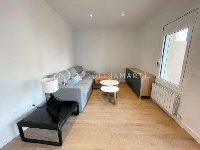 Piso en alquiler en Gràcia – 2 habitaciones, balcón y mucha luz natural