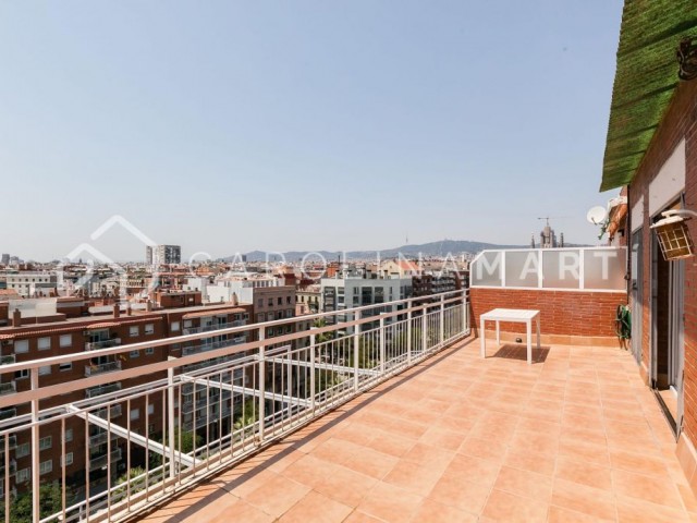 Ático con vistas en alquiler en El Fort Pienc, Barcelona