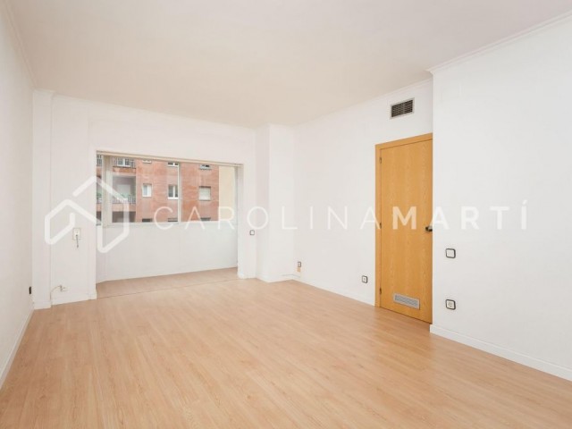 Appartement extérieur avec ascenseur à vendre à Galvany, Barcelone