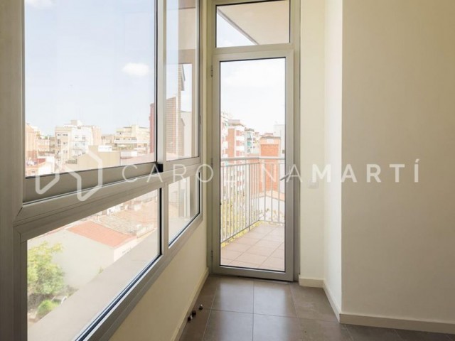 Apartment with balcony for rent in Sant Andreu, Barcelona