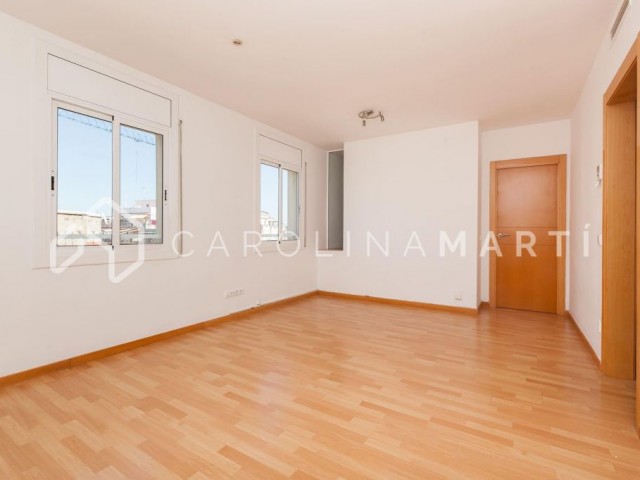 Renovated flat for rent in Eixample, Barcelona
