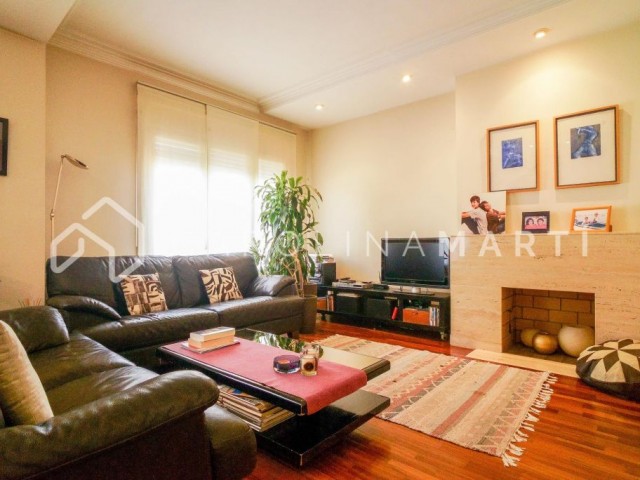 Flat with two terraces for sale in Sant Gervasi, Barcelona