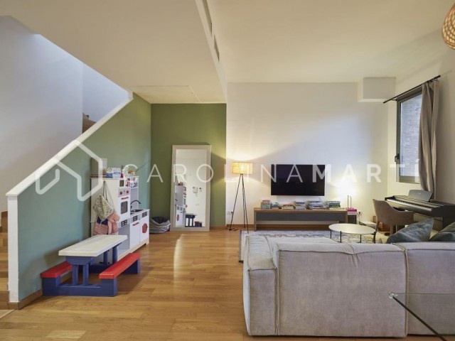 Penthouse with terrace for sale in Poblenou, Barcelona
